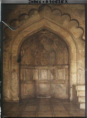 Image représentant Le mihrab de la mosquée de la Perle (Moti Masjid) dans le fort Rouge (Lal Qila) (?)