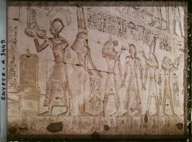 Image représentant Scène royale sur un mur de la 1ère salle hypostyle du temple de Sethi Ier