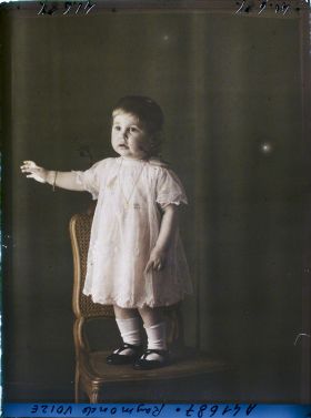Image représentant Mademoiselle Raymonde Voize