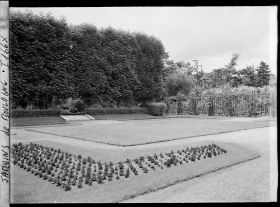 Image représentant Le jardin français vu depuis son parterre nord-est