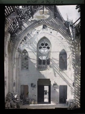 Image représentant L'église en ruines