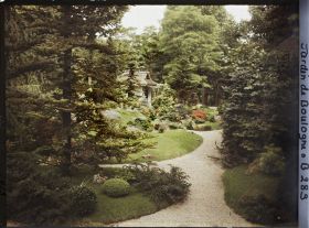 Image représentant Maison de thé au fond d'une partie de jardin proche de la maison ouest du " village japonais "