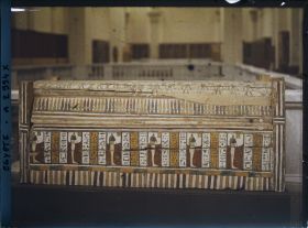Image représentant Sarcophage de la 23e dynastie au musée égyptien
