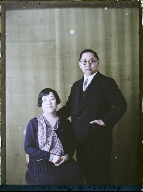 Image représentant Monsieur Sun Fo et son épouse Sun Suk-Ying