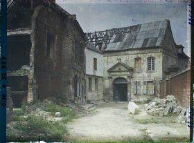 Image représentant France, Noyon, Ruines de l'Ancien Hôpital