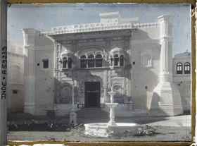 Image représentant Un édifice du jalao Khana, l'ancien palais