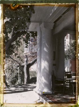 Image représentant Afghanistan, Paghman, Jardin du Palais du Roi - Au pavillon de réception