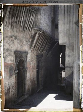 Image représentant Une rue de la Casbah (Ville Haute)