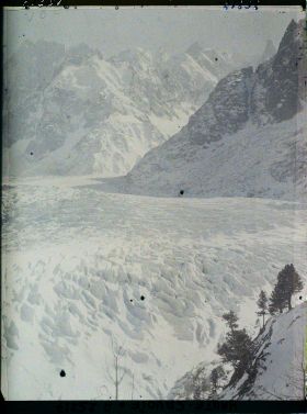 Image représentant France Les Alpes, La mer de Glace, Vers le Couloir du glacier du Géant