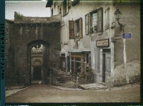 Image représentant Ancienne porte prise de la rue Saint-Georges