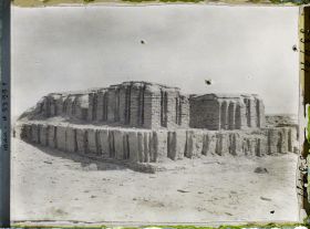 Image représentant Le temple et lieu de justice E-Dublal-Mah, dédié à Nanna (IIIe millénaire ?, restauré au Ier millénaire avant J.-C.)