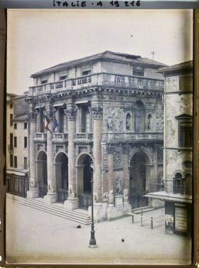 Image représentant Hôtel de ville