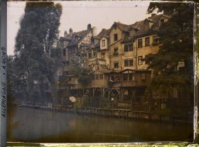 Image représentant Maions anciennes au bord de la Pegnitz