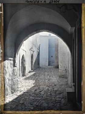 Image représentant Une vieille rue dans la médina