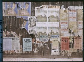 Image représentant Affiches pour l'emprunt national de 1920 et pour le 1er mai,   Boulevard de la Gare, XIIe arr.