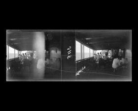 Image représentant Officiers de l'équipage sur une coursive du Lützow