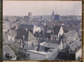 Image représentant Vue générale de la ville prise depuis la chapelle royale Saint-Louis