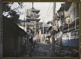 Image représentant Pagode Yasaka-tô : un jour de fête