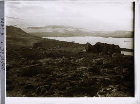 Image représentant Les abords du lac Finsevatnet et du glacier Hardangerjôkulen