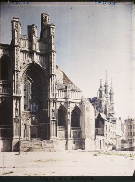 Image représentant Belgique, Louvain, Façade de St Pierre et Hôtel de Ville