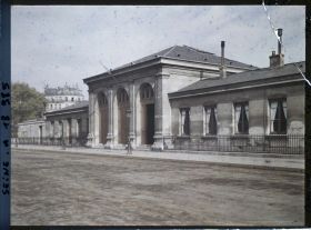 Image représentant La Morgue quai de l'Archevêché