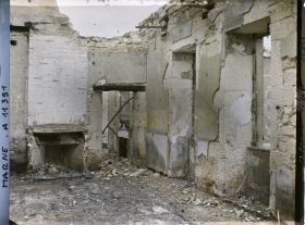 Image représentant Ruines des hospices civils, rue Eugène Wiet (?)