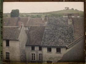 Image représentant Toit de lauze (sorte de calcaire) datant de la période médiévale