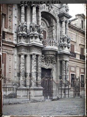 Image représentant Espagne, Séville, Entrée Del Palacio de Sn Telmo , Palais du Duc de Montpensier