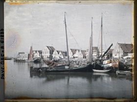 Image représentant Le port, côté ouest