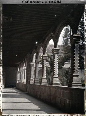 Image représentant Espagne, Avila, Le Cloître de S. Tomas en granite