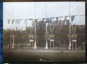 Image représentant Décorations place de l'Etoile après les fêtes des 13 et 14 juillet 1919