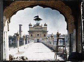 Image représentant Pont vers le temple d'or