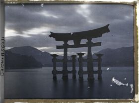 Image représentant Le torii marin de l'Isukushima-jinja
