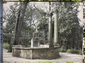 Image représentant Jardins du Vatican, fontaine