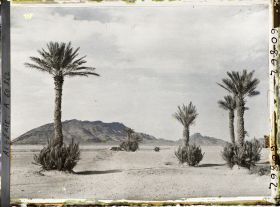 Image représentant Le versant occidental du djebel Taghla, vue prise en direction du nord