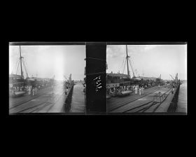 Image représentant Le Lützow approche du quai Sweattenham