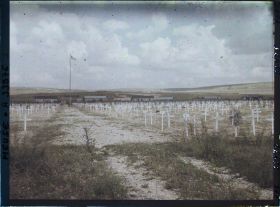 Image représentant France, Bras, Le Cimetière militaire