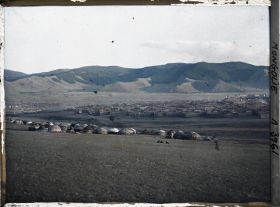 Image représentant Vue panoramique de la partie orientale de Baruun Khüree ou Gandantegchinlin, la ville des lamas