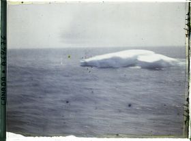 Image représentant Un iceberg dans l'Atlantique