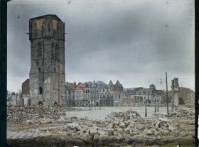 Image représentant France, Béthune, Beffroi et Grande place