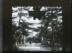 Image représentant Entrée du temple Yasaka-jinja