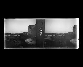 Image représentant Des habitations près d'un cours d'eau