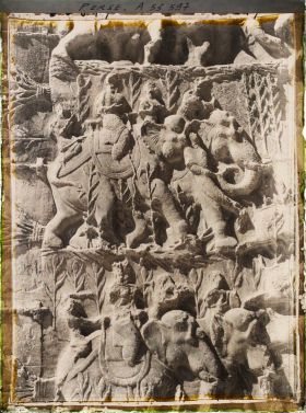 Image représentant Détail de la paroi latérale gauche de la grande grotte : scène de chasse royale au sanglier