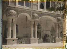 Image représentant Dans l'Arg (la citadelle royale), l'entrée du Palais du Golestan