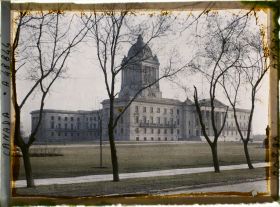 Image représentant Canada, Winnipeg, Le Parlement autre aspect