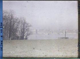 Image représentant Inondations au champ de courses de Longchamp