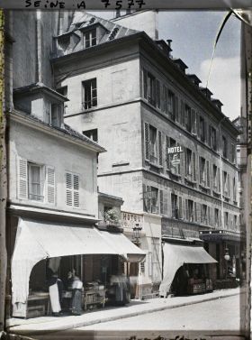 Image représentant La rue de Seine, au niveau du numéro 60