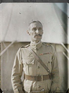 Image représentant Le Colonel Jean Philpin de Piépape
