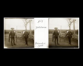 Image représentant Les tireurs de jinrikisha du Grand Hôtel de Yokohama