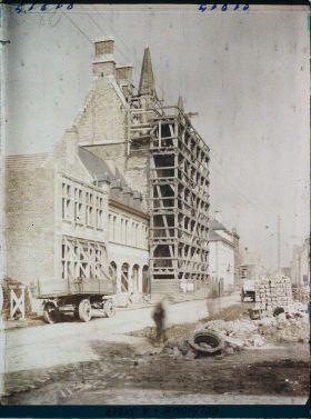 Image représentant Belgique, Ypres, Reconstruction de la maison des Templiers